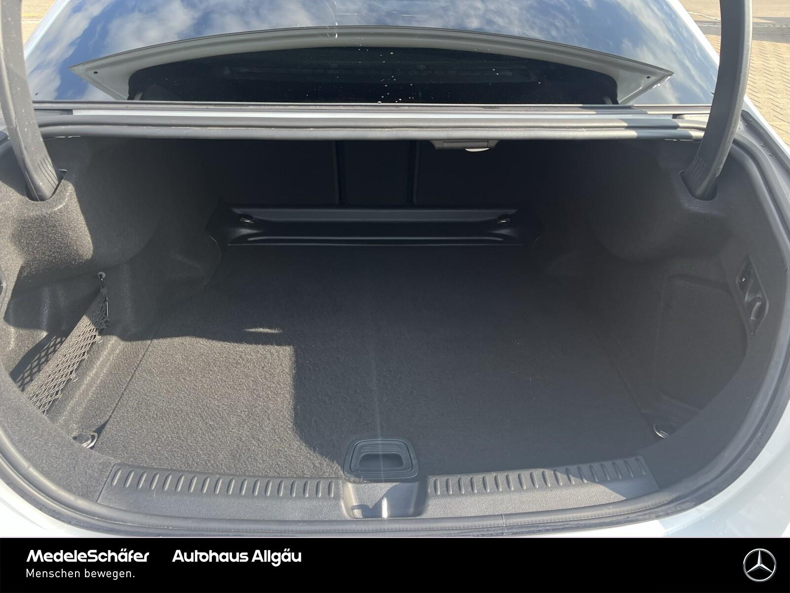 Mercedes-Benz E 220 d AMG Night 20" Fahr-Assi Pano AHK 360°