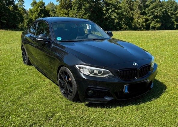 Image of BMW 218