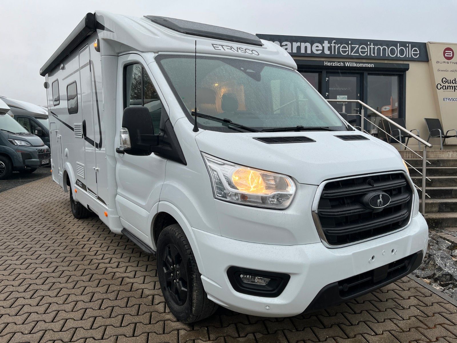 Fahrzeugabbildung Etrusco V 6.6 SF *165PS*Autom.*Complete Selection*Markis