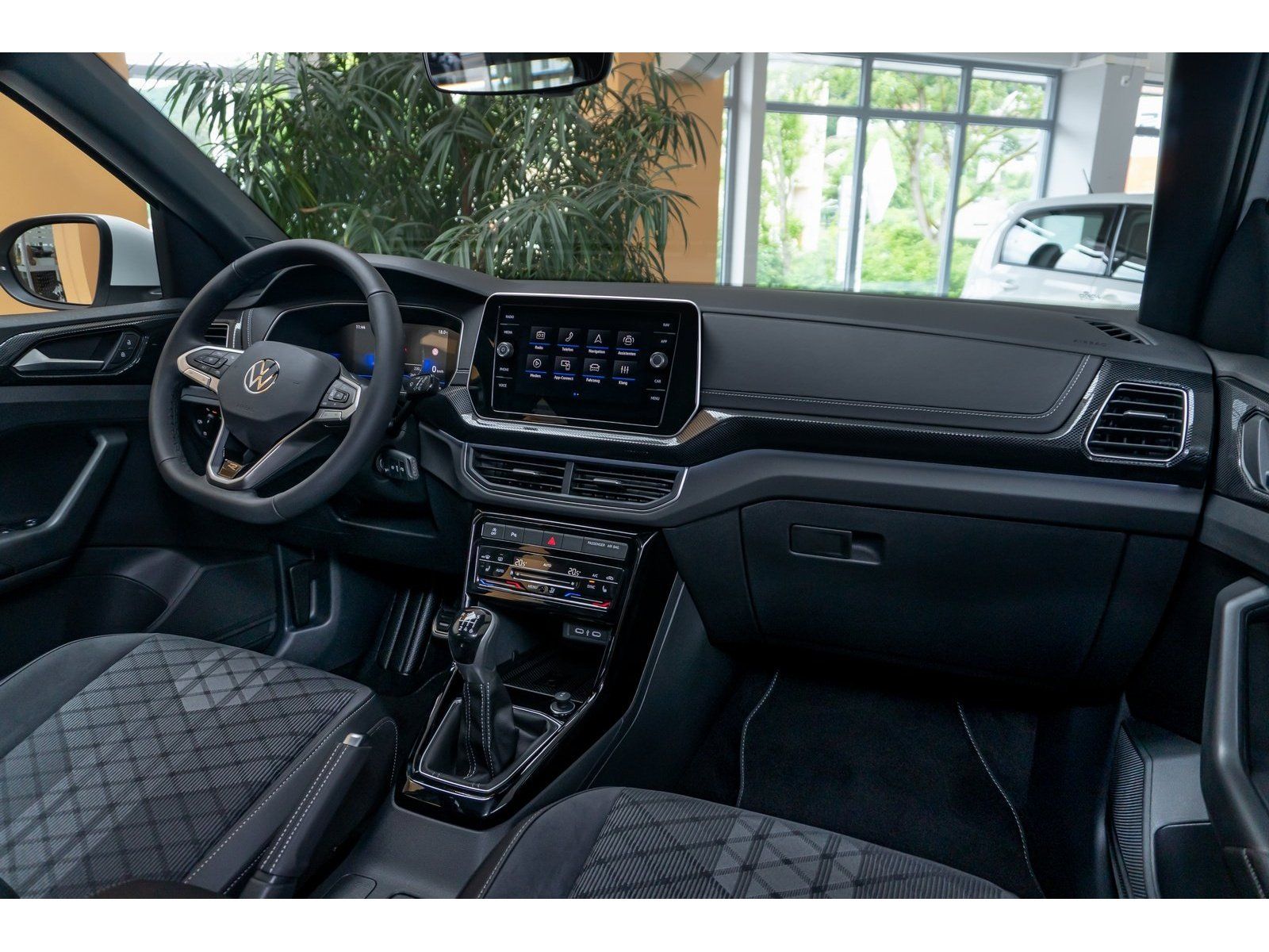 Fahrzeugabbildung Volkswagen T-Cross R-Line TSI *LED*Cam*Navi*