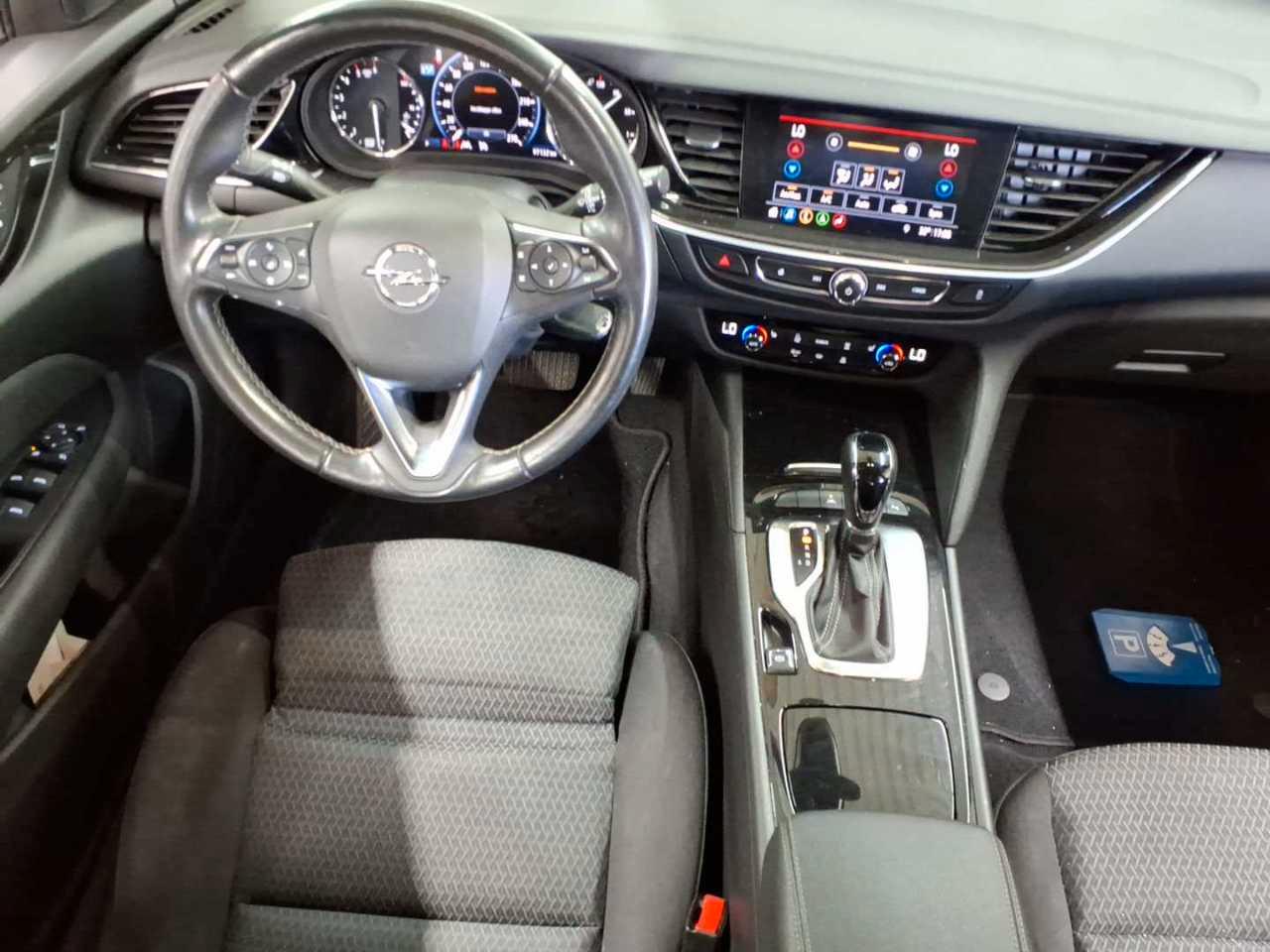 Opel Insignia ST 2.0D Aut. Business AHK KAM