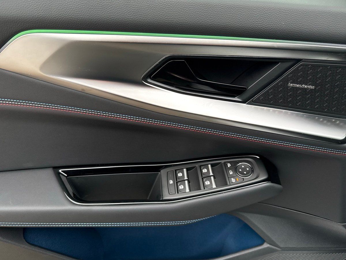 Renault Rafale - Bild 20