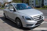 Mercedes-Benz B 200 CDI *Sportpaket*AMG-18"-ALU*NAVI*XENON*AHK - Mercedes-Benz B 200: Cdi Sport