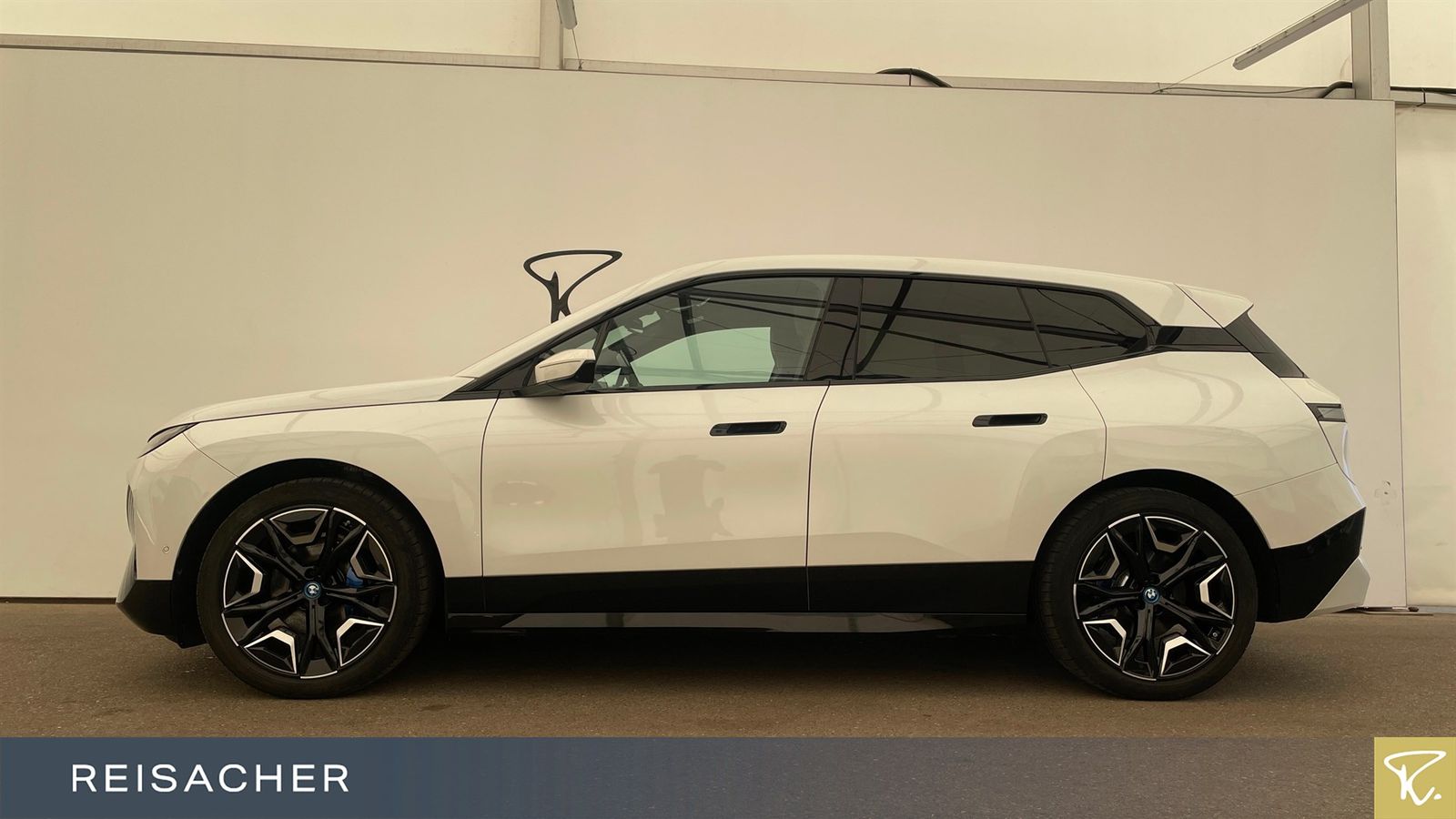 BMW iX xDrive40 Sport AHK LCPro ACC 360° H&K 22"LM foto 9