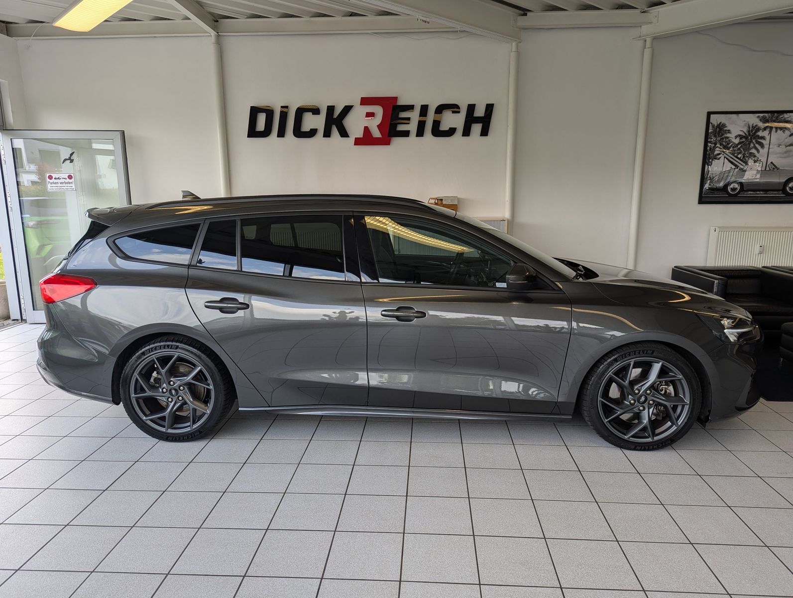 FORD Focus Turnier 2.0 ST Cam Winter-Paket AHK Navi - Image 8