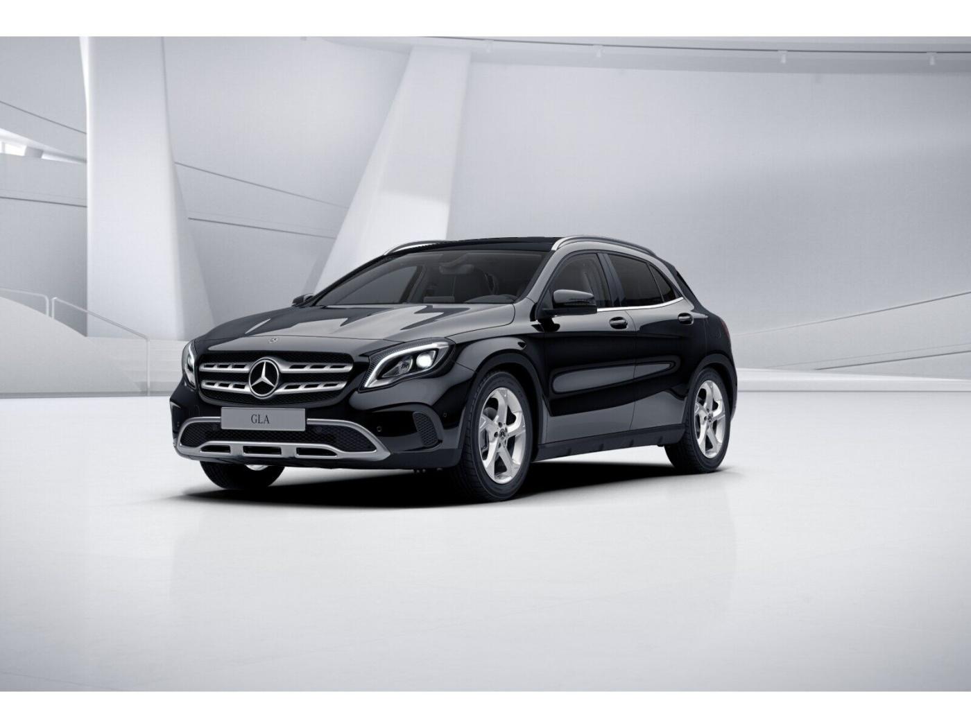 Mercedes-Benz GLA 220 d LED+AHK+KEYLESS+PANO+KAM+TOT+SPIEGEL++
