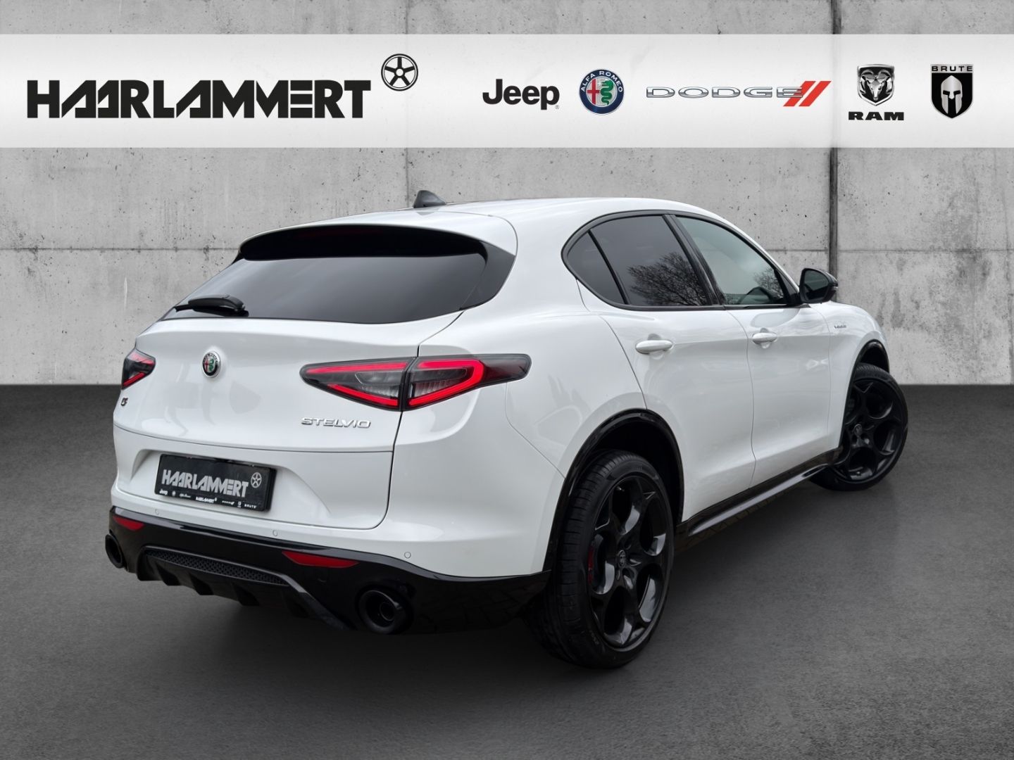Alfa Romeo Stelvio - Bild 2