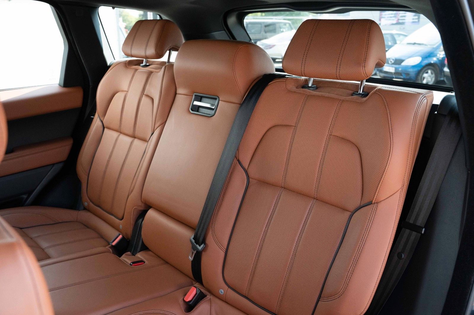 Fahrzeugabbildung Land Rover RANGE ROVER V6 AUTOBIOG LED VIRTC SITZBEL WLAN