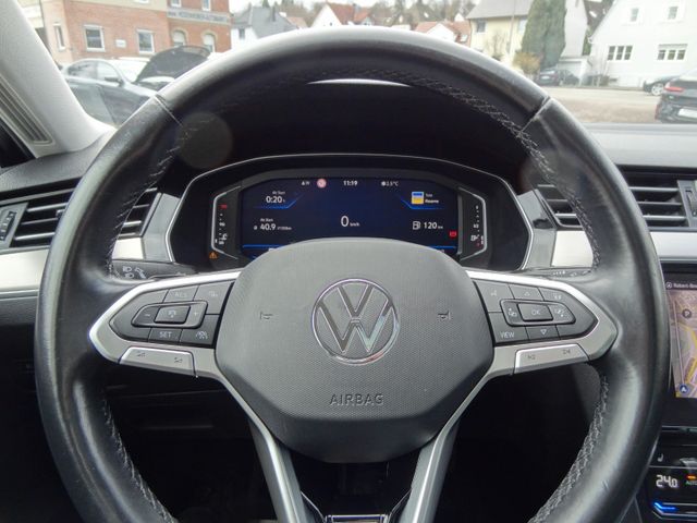 Fahrzeugabbildung Volkswagen Passat Variant/R-Line/Virtual/Pano/Navi/LED/AHK/