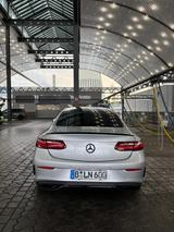 Mercedes-Benz E 200 Coupé AMG Paket - Mercedes-Benz E 200 Gebrauchtwagen in Berlin