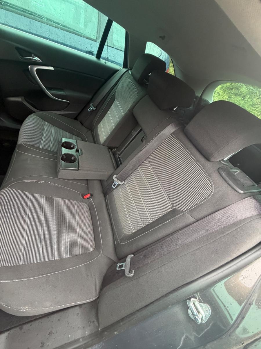 Opel Insignia 2012 — photo 12