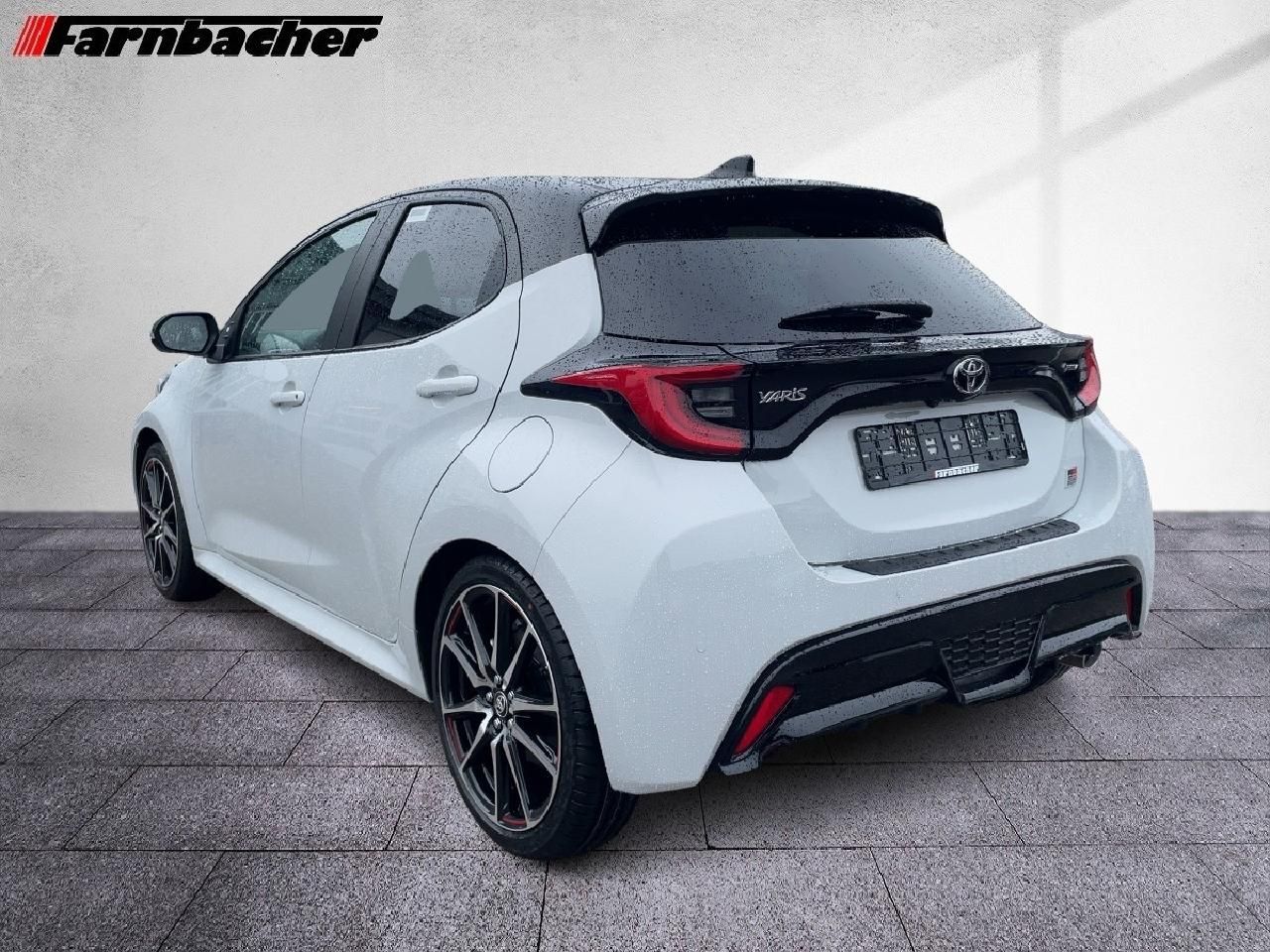Fahrzeugabbildung Toyota Yaris Hybrid 130PS GR Sport + Safety-Paket