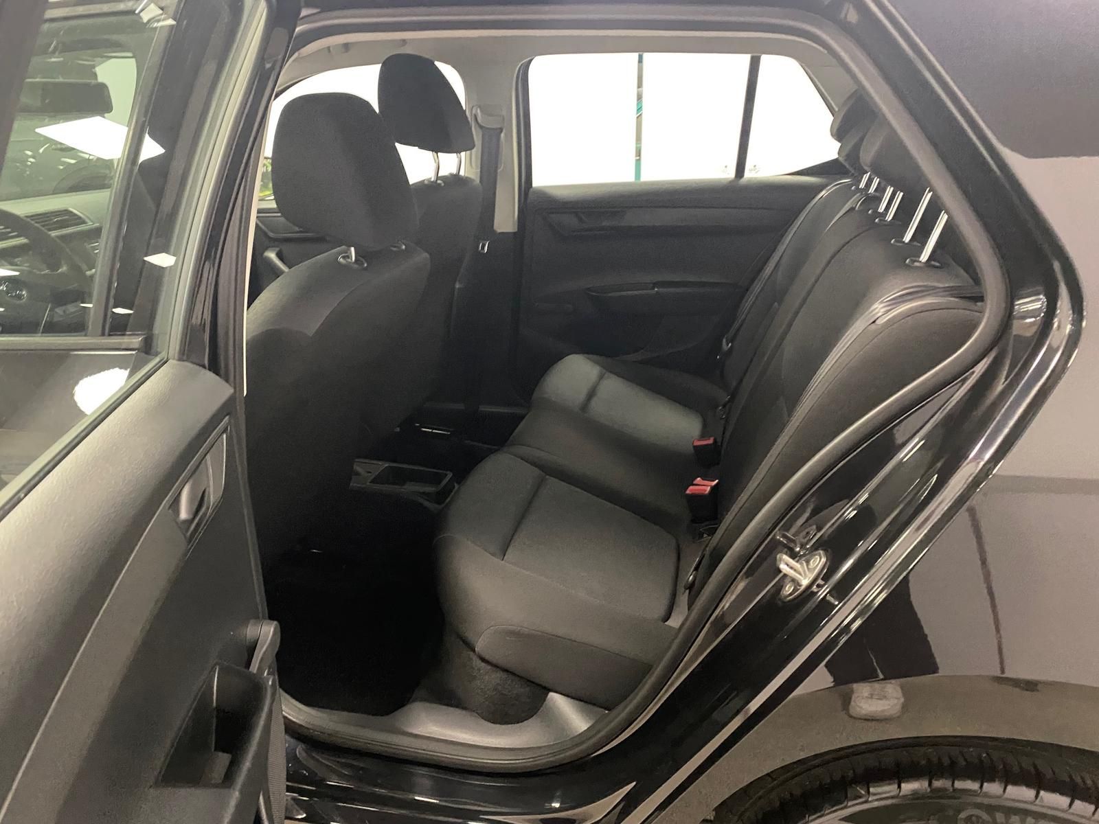 Fahrzeugabbildung SKODA Fabia 1.0 MPI Cool Edition Metallic+KLIMA+HU NEU