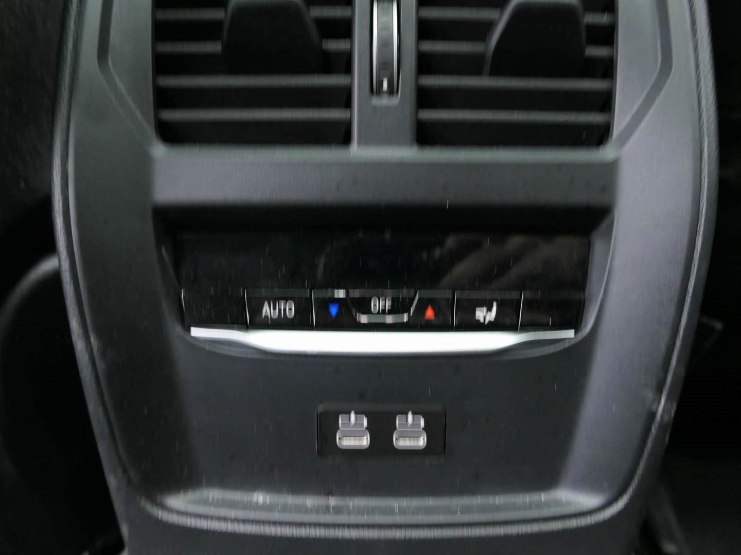 BMW 320 - Bild 7
