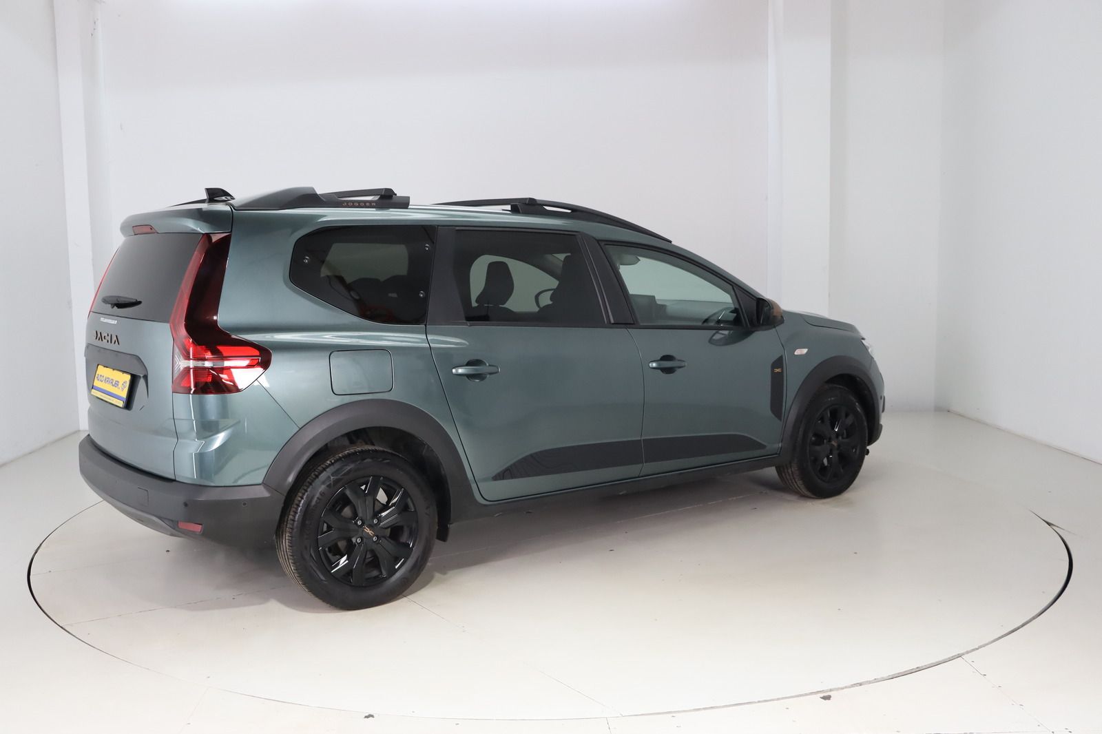 Fahrzeugabbildung Dacia Jogger  TCe * 7-Sitzer * Navi * LED * Sitzhzg.