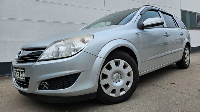 Opel Astra CDTI+ TÜV+NAVI+GARANTIE+ANHÄNGER+KLIMA