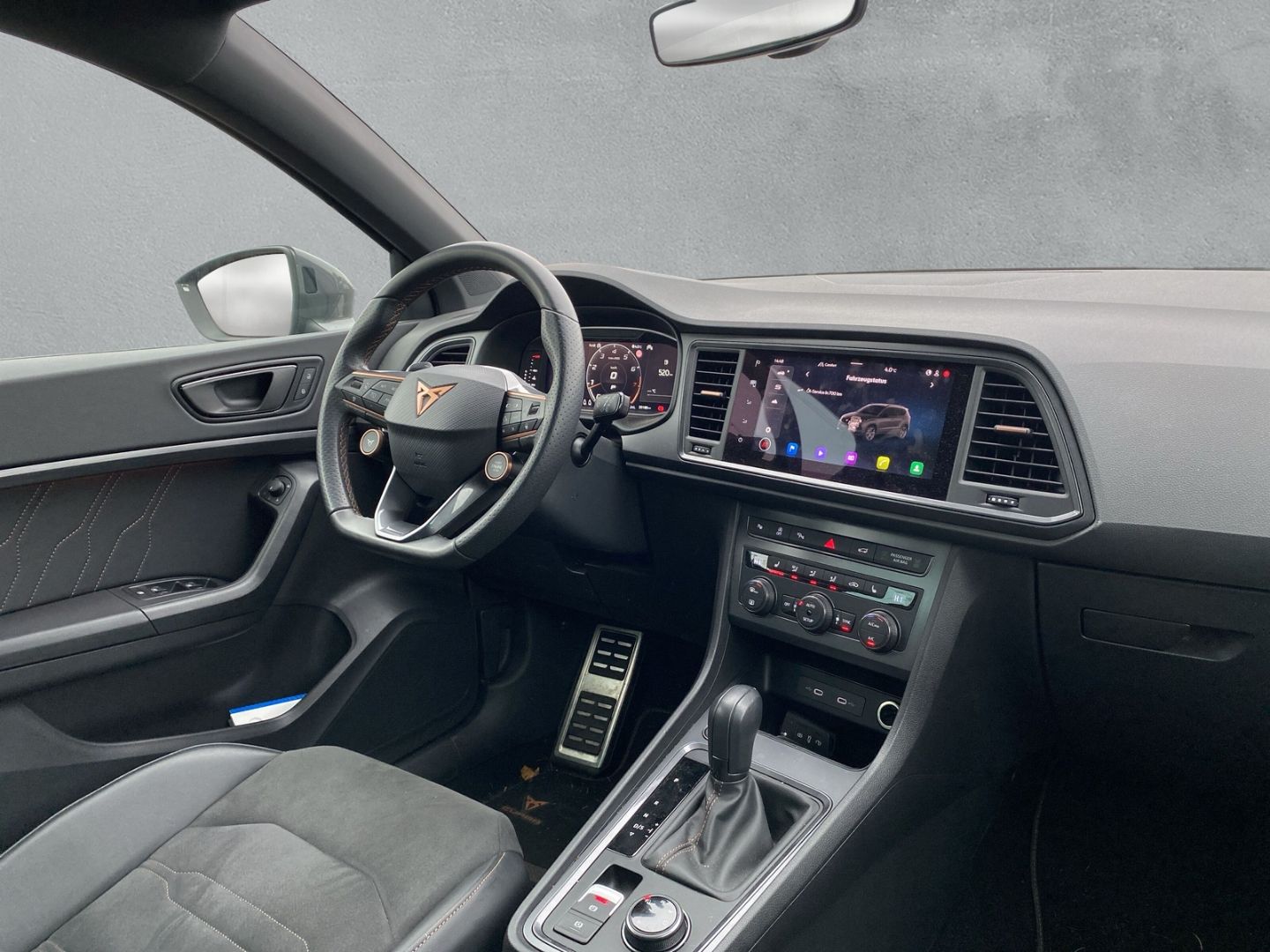 Fahrzeugabbildung CUPRA Ateca VZ 4Drive AD AHK-klappbar Navi Digitales C