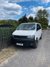 Volkswagen Vw T5 Kombi, 5 Sitze, tüv bis Okt. 2025. - Volkswagen T5 mit Diesel-Antrieb: Kombi, 2.5