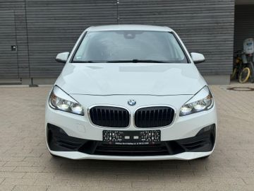 BMW 218 - 2