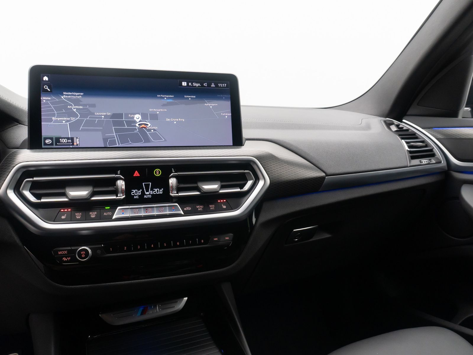 Fahrzeugabbildung BMW X3 M40d Laser HUD DAB Komfort Kamera HiFi 20Zoll