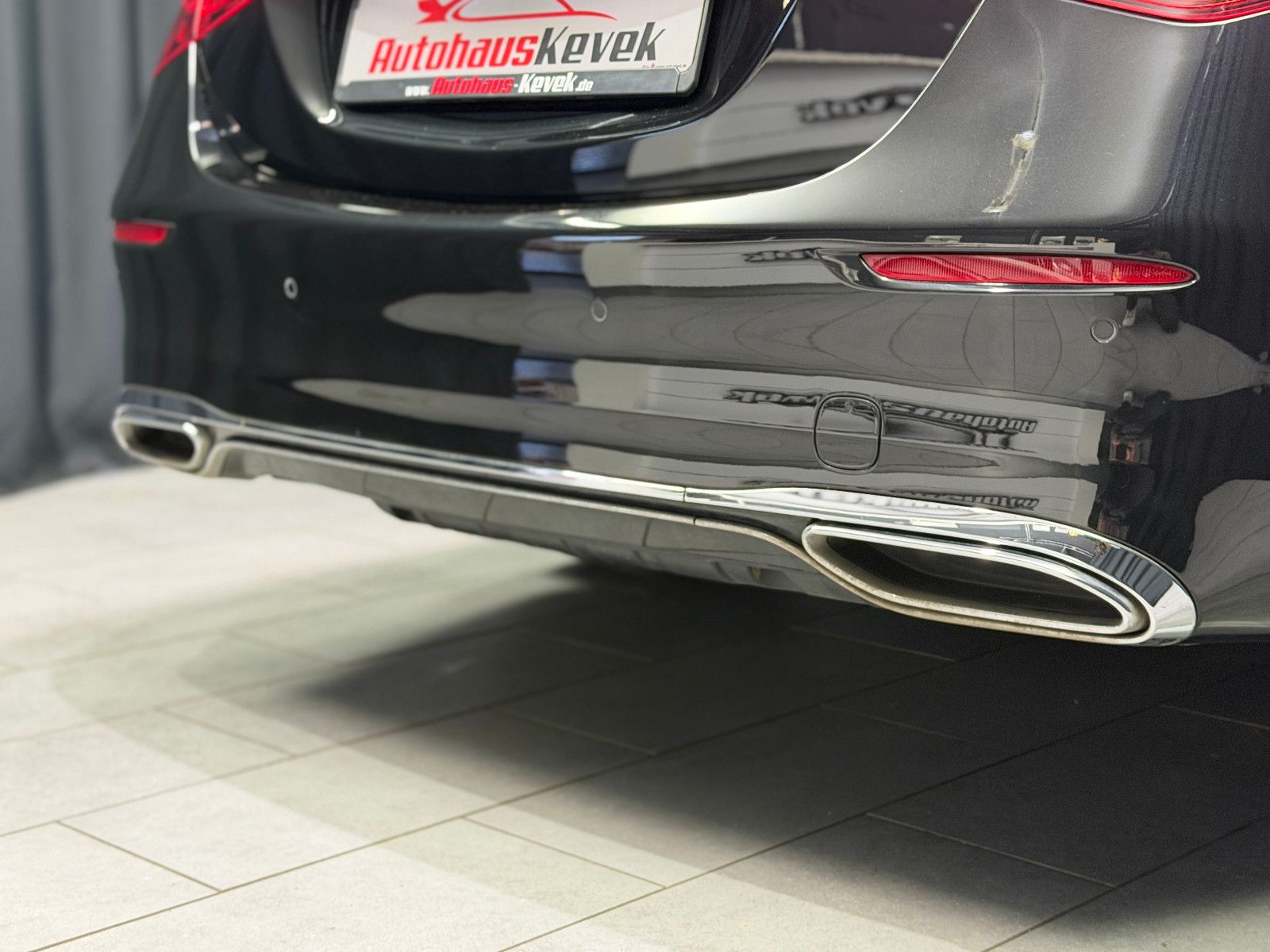 Fahrzeugabbildung Mercedes-Benz S 400 d Limousine L 4Matic|Burmester|MASSAGE|HuD
