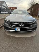 Mercedes-Benz E 200 Autom. - - Mercedes-Benz E 200 in Augsburg