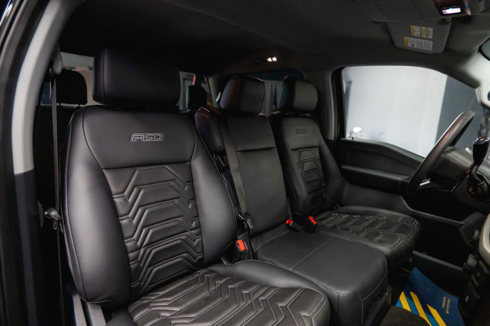 Fahrzeugabbildung Ford F150 5.0L V8 4x4 Offroad SuperCrew RAPTOR 19%
