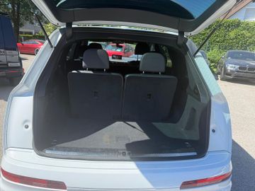 Audi Q7 - 8