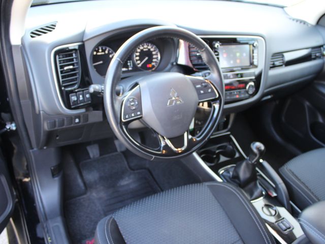 Outlander 2,0 Diamant 2WD DAB*AHK*SHZ*Kamera