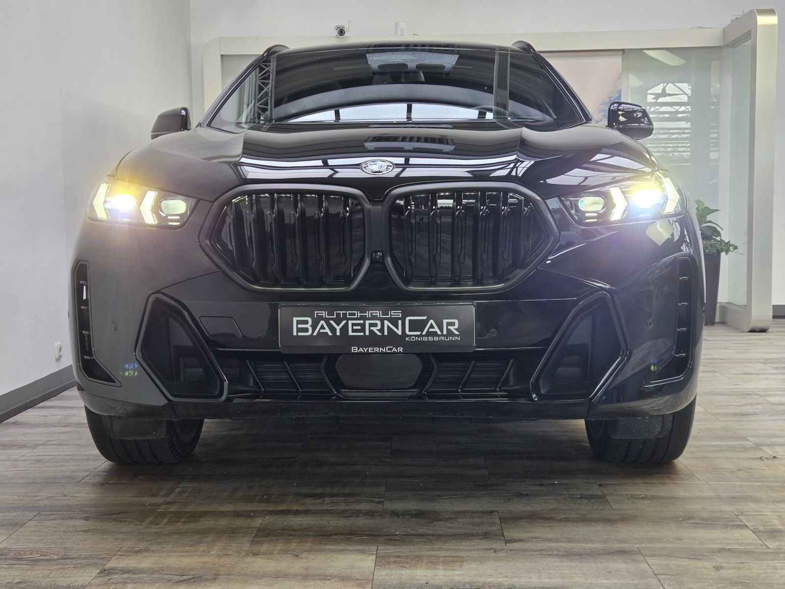 BMW X6 xDr30d M Sport Pro ACC 360°Pano AHK Standheiz imagem 2
