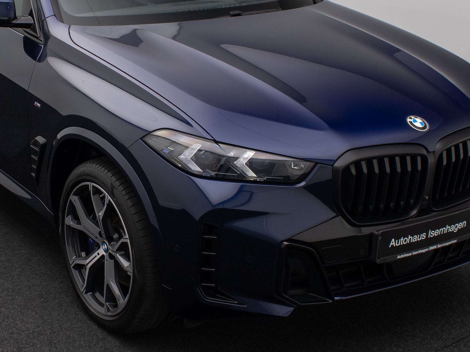 Fahrzeugabbildung BMW X5 xD40d  M Sport Pro Panorama 360&deg;HUD DAB H/K