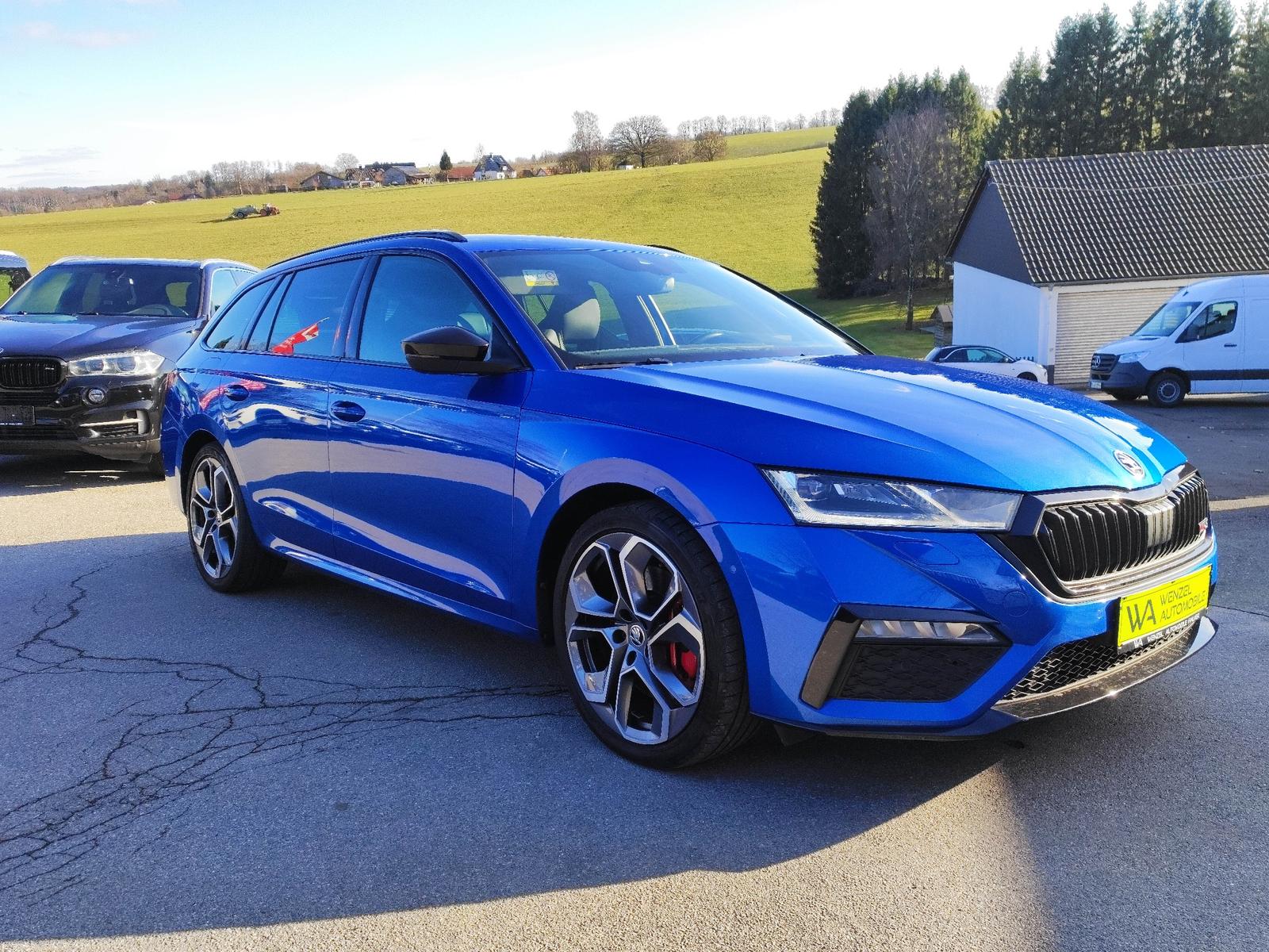 Skoda Octavia Combi RS Plus *HEAD-UP*MEMORY*MATRIX*