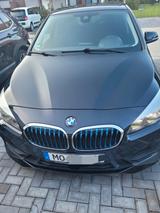 BMW 225xe iPerformance | TÜV & Service NEU - BMW 225 Active Tourer in Duisburg