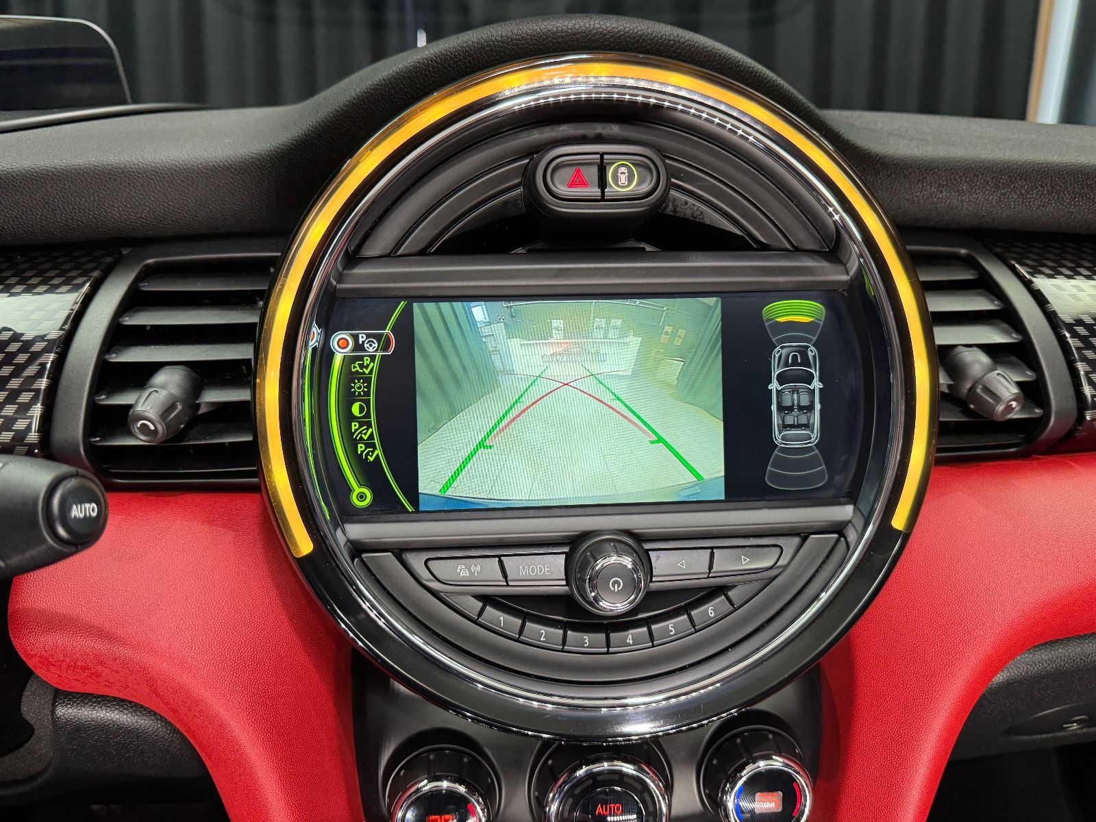 Fahrzeugabbildung MINI Cooper S Cabrio|JCW-PAKET|HARMAN/KARDON|VOLL