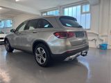 Mercedes-Benz GLC 220d 4 Matic 9G Tronic*LED*AHK*Head-Up - Mercedes-Benz GLC-Class in Stuttgart