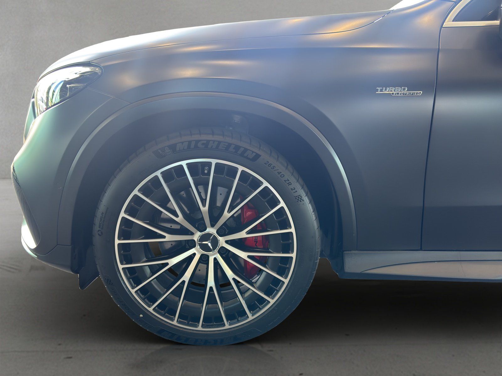 Fahrzeugabbildung Mercedes-Benz GLC 43 AMG Prem DISTR Dynamic+ GUARD360 Burm HAL