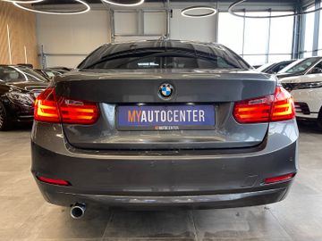 BMW 320d xDrive *NAVI*PDC*SZHZ*BI-XENON*