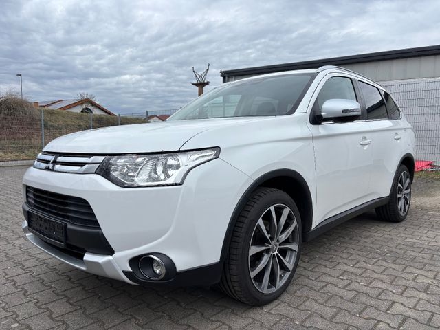 Mitsubishi Outlander 2.2 Automatik 4WD 1.Hand/Navi/Kamera