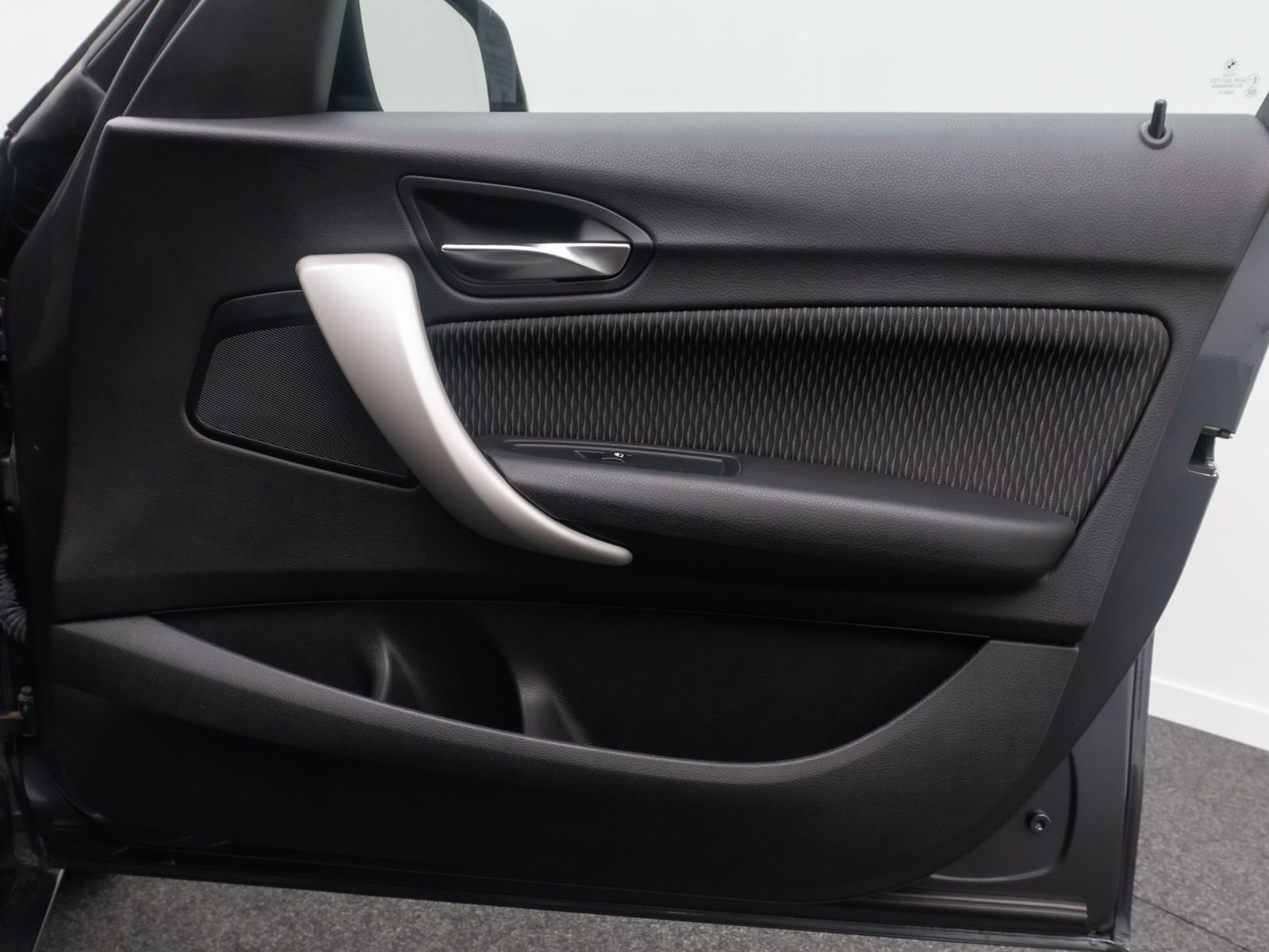 Fahrzeugabbildung BMW 116d Advantage Plus PDC Multilenkrad Sitzheizung