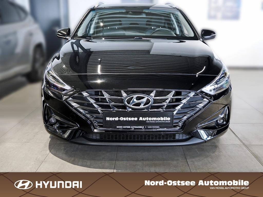 Hyundai i30 TREND KAMERA TEMPO PDC SITZHZG