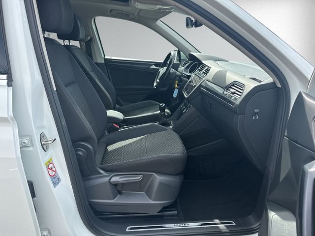 Tiguan Allspace 1.5 TSI UNITED PANO+NAVI+RFK+SHZ