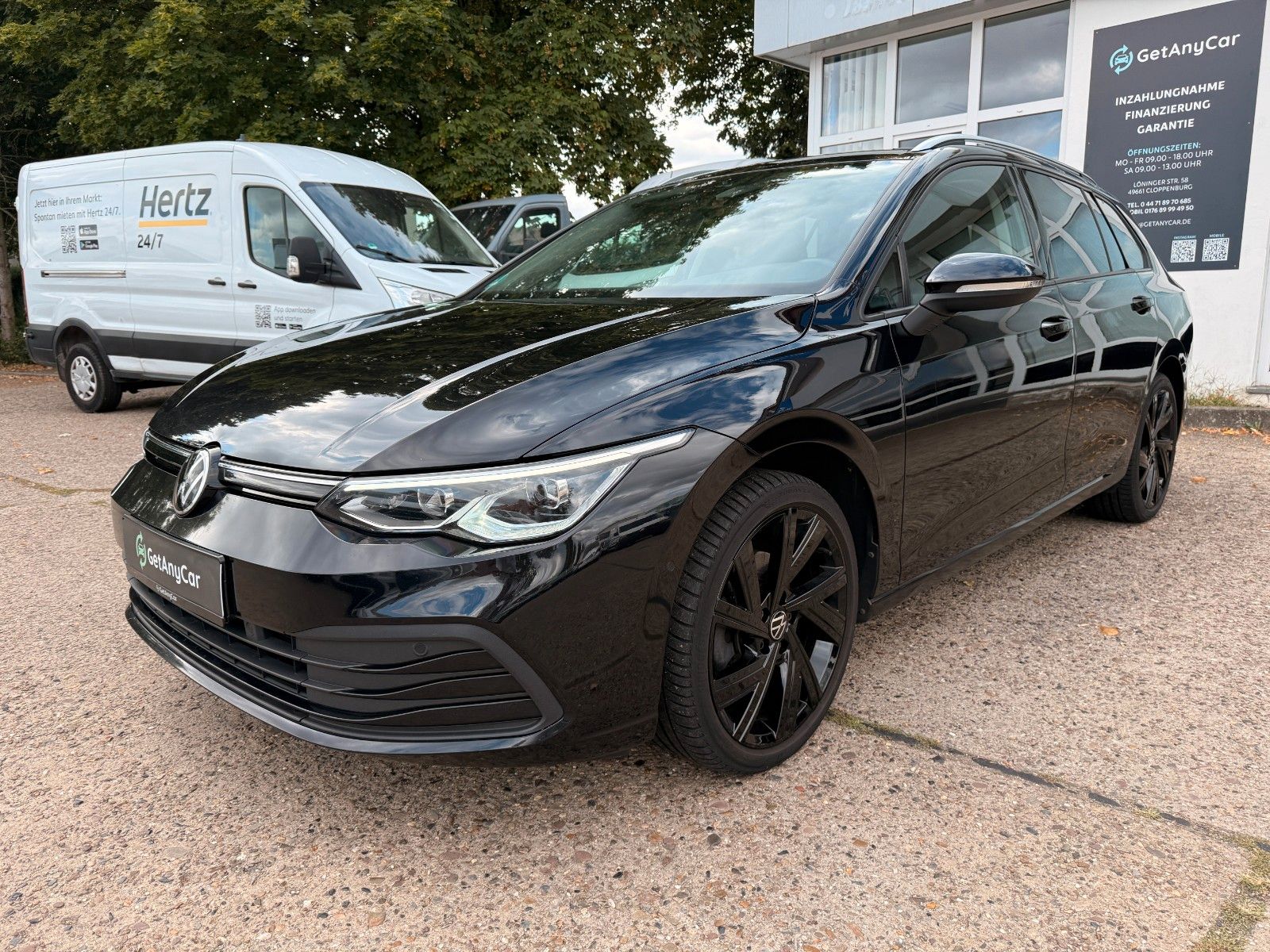Volkswagen Golf VIII Var Life 1.5 eTSI DSG+LED+RFK+AHK+ACC