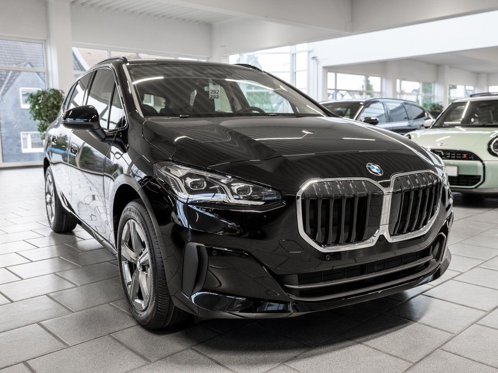 BMW 218 Active Tourer - Bild 3