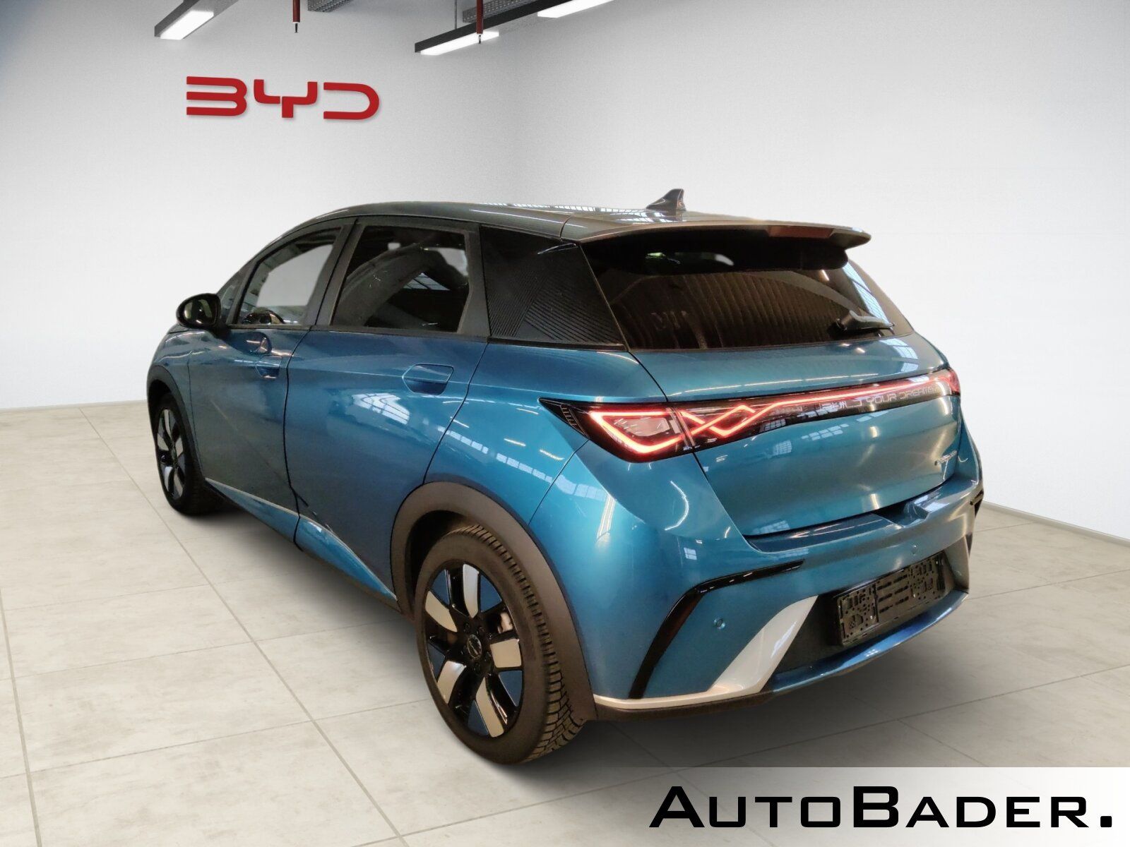 BYD Dolphin 150 kW Design 60kWh ACC Pano 360° WPumpe imagem 3