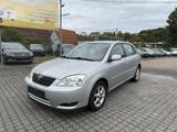 Toyota Corolla 1.4 Sol /Compact Klimaauto. Tüv 12.2026 - Toyota Corolla Sol mit Benzin-Antrieb
