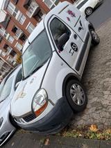 Renault Kangoo Rapid/ Kastenwagen - Renault Kangoo aus 2006 mit Diesel-Antrieb