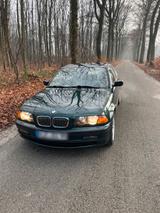 BMW e46 323i - 2,5l - BMW 323 aus 2000: 323i