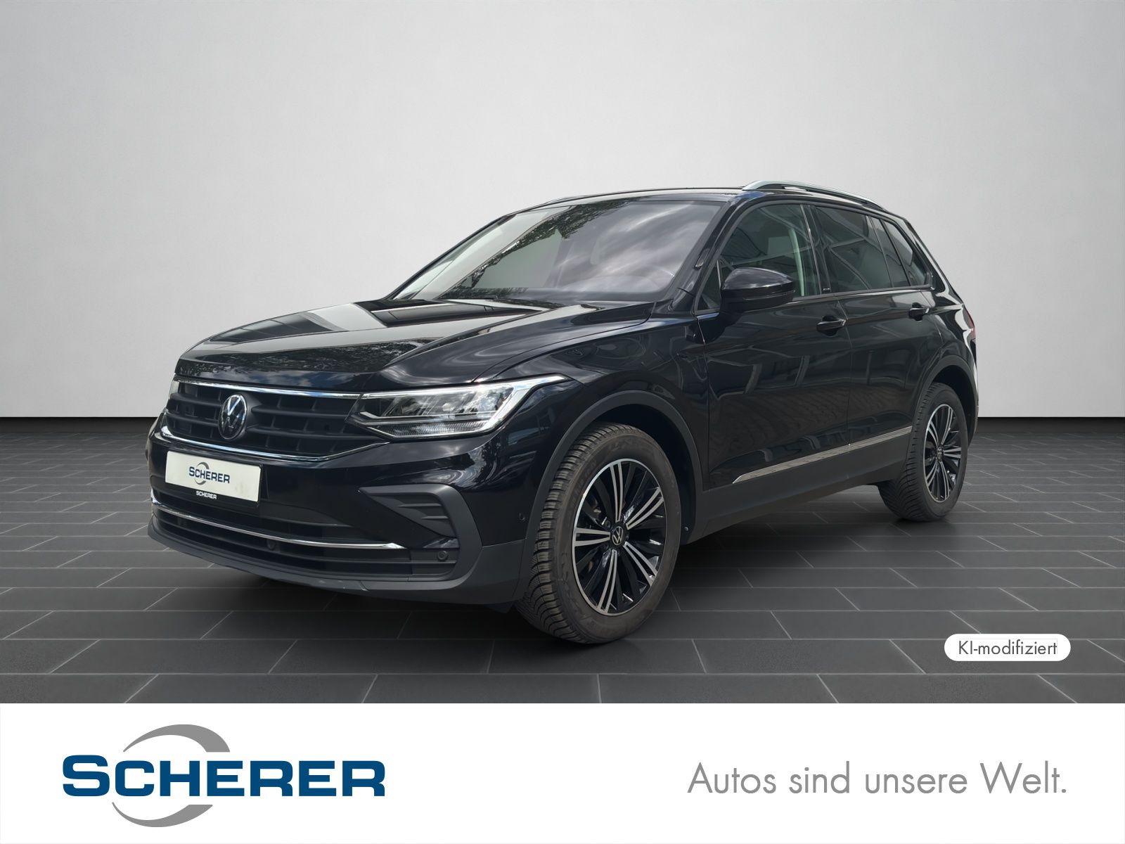 Volkswagen Tiguan 2.0 TDI Active NAVI AHK APP RearView 18"