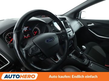 Ford Focus - 11