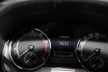 Skoda Fabia Combi III 1.0 TSI Cool Plus *ALU*PDC*